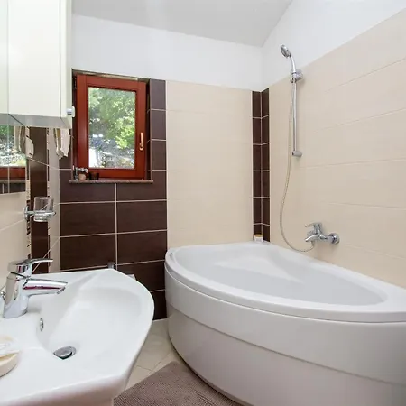 Ivante Apartamento Pisak